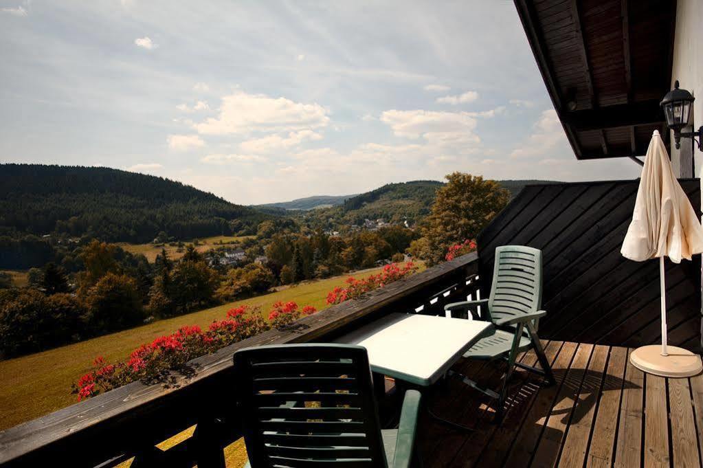 Landhaus Muellenborn เกโรลชไตน์ ภายนอก รูปภาพ